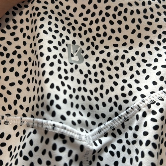 Buff bunny leggings - Picture 2 of 4